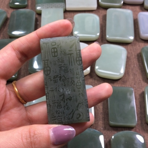 和田玉颈饰未镶嵌用****2