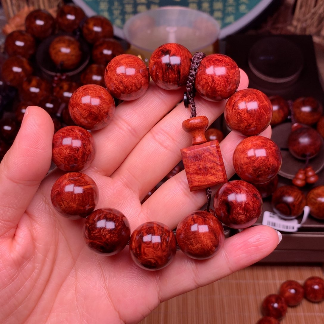 黄花梨/降香黄檀：*。宁20f