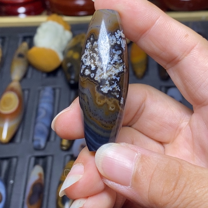 玛瑙/玉髓未镶嵌颈饰