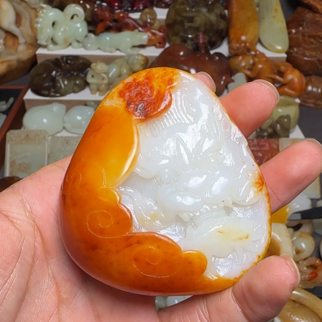 皇***勒和田玉未镶嵌挂件