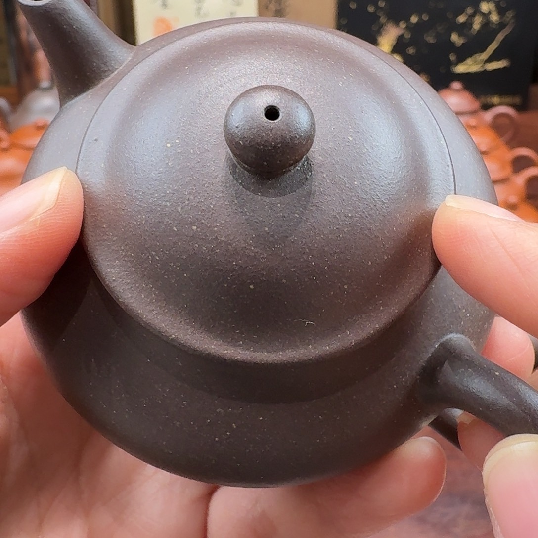 茶壶紫砂天青泥 笠帽扁珠壶 花泥覆盖