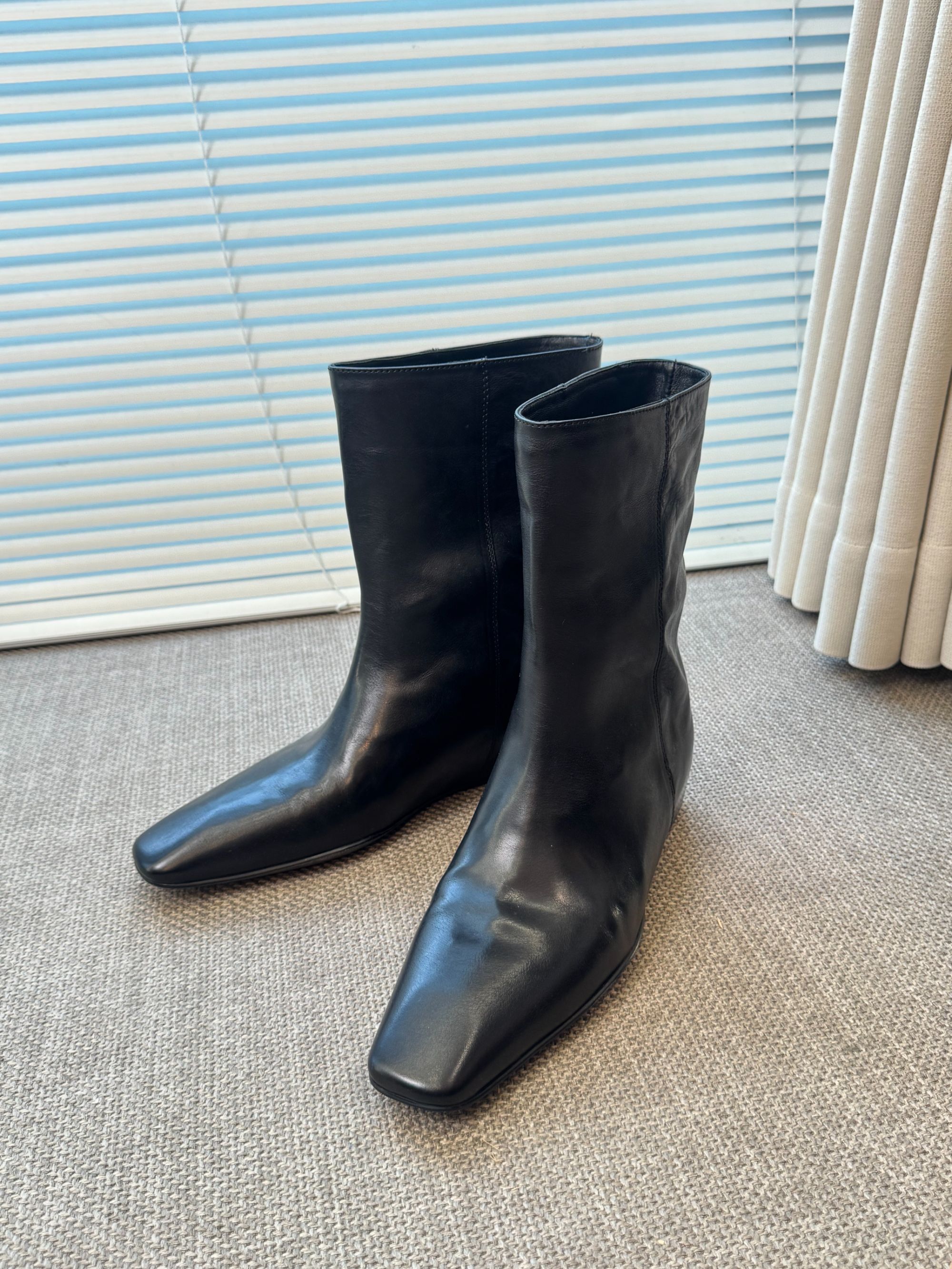 【小牛皮极简时装靴女跟高5cm】2025秋冬加绒套筒百搭时尚中筒靴