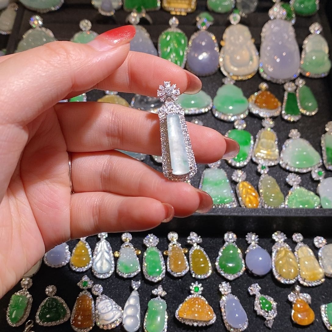 颈饰银S925镶嵌翡翠天然翡翠