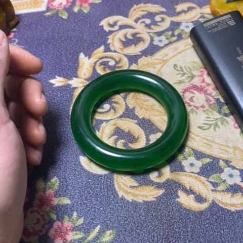 q w er t y ui o p