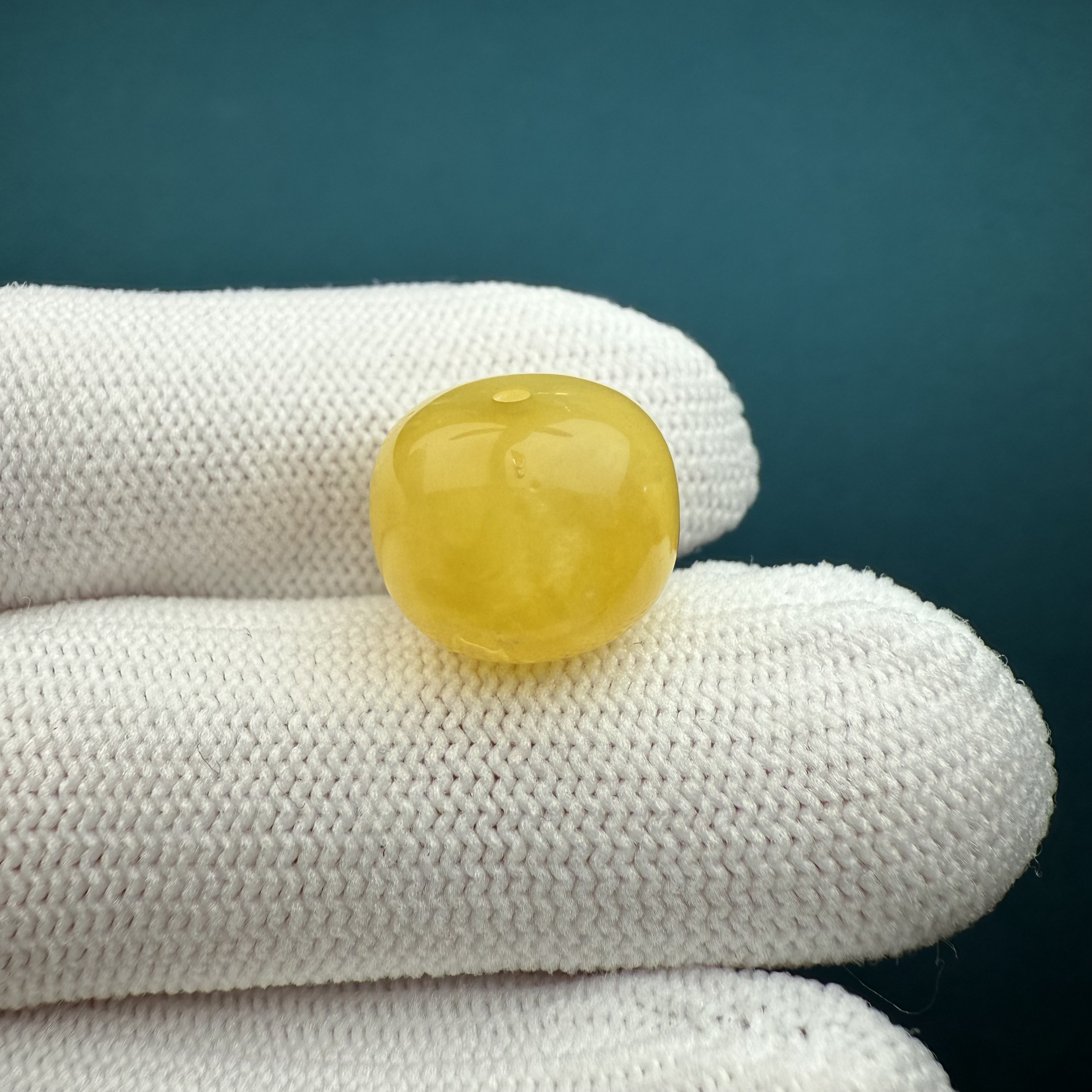 B9592天然原矿蜜蜡【微瑕】老型13.6*11.3mm支持鉴定 假一罚十