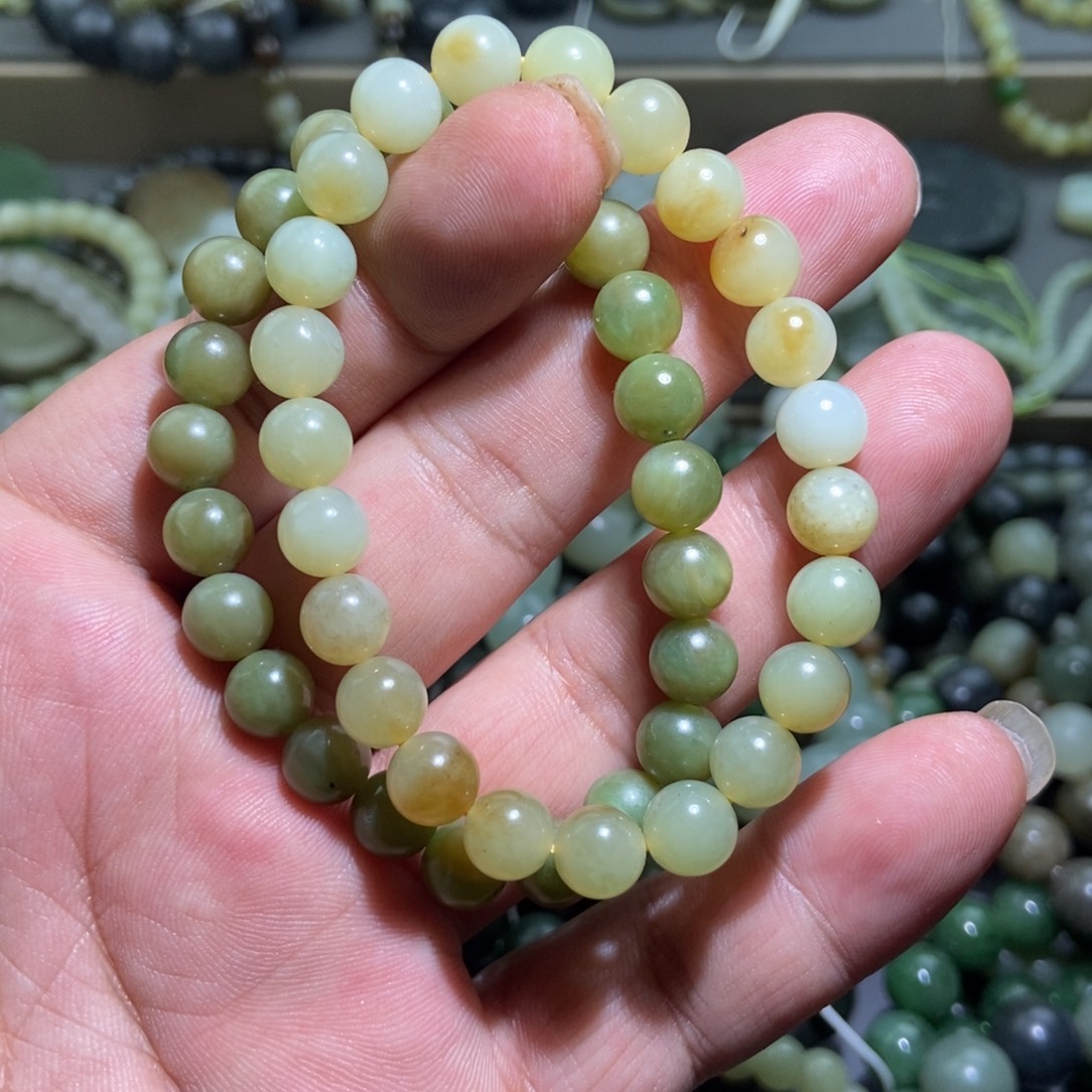 和田玉未镶嵌手链