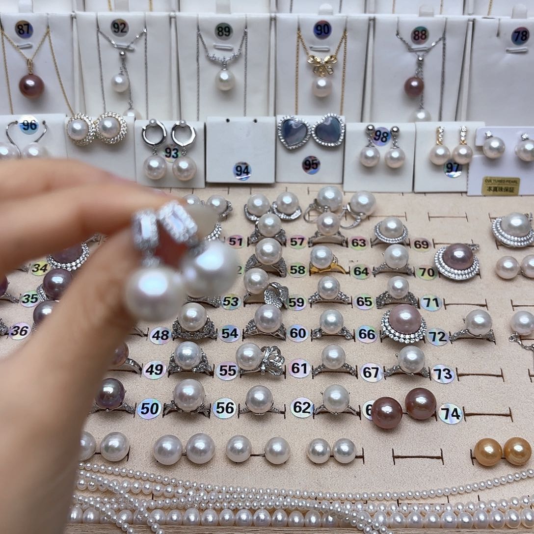 淡水珍珠银S925镶嵌颈饰一*哥