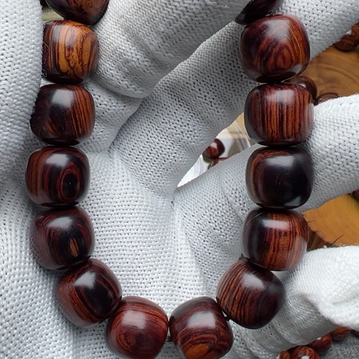 @***Z木海南红降1314黑金满纹