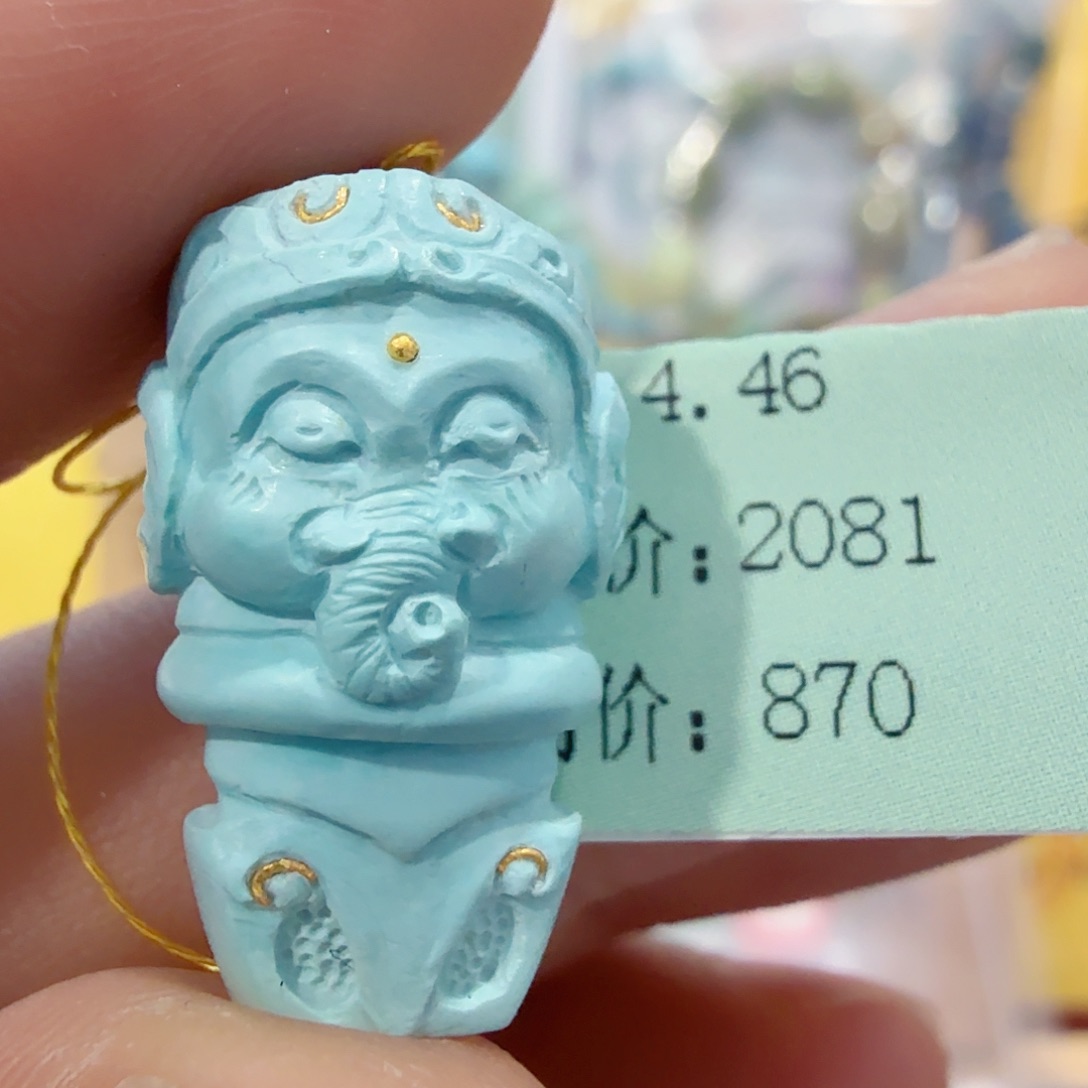 绿松石未镶嵌珠宝奇石