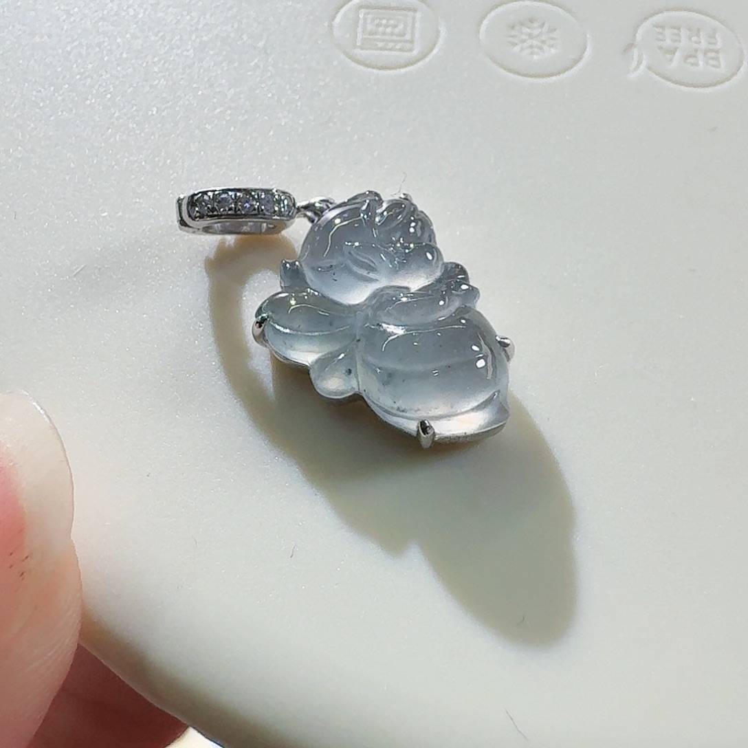 翡翠颈饰18K金镶嵌花仙子