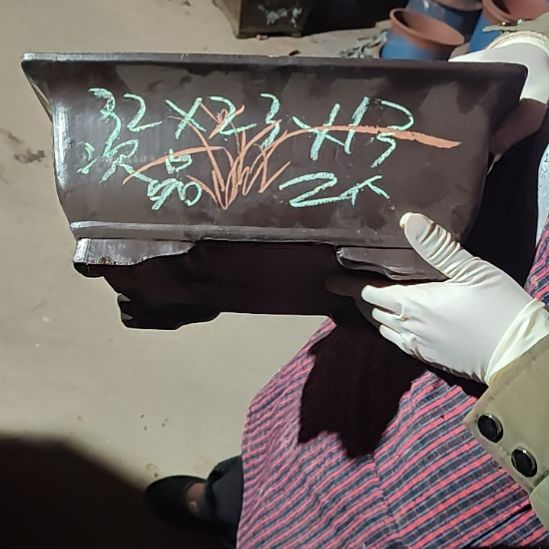 宜兴紫砂花盆清清楚了吗