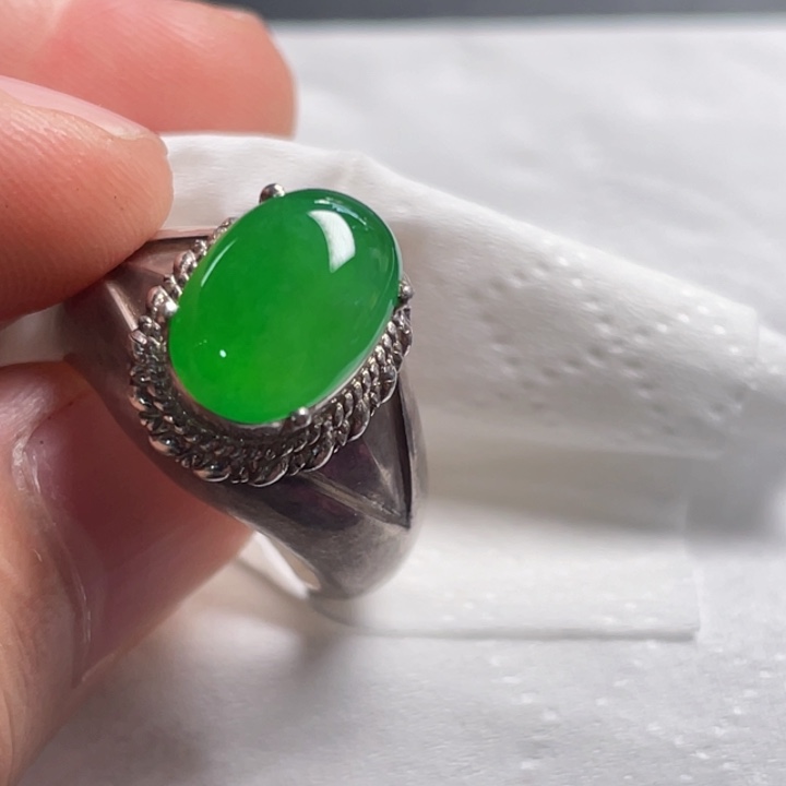 内***穿定制翡翠未镶嵌8888