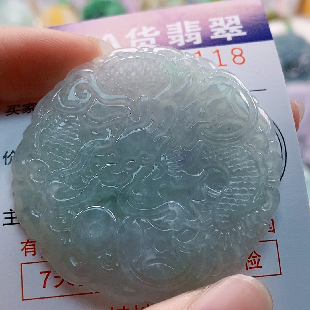 吊坠(不含链)未镶嵌翡翠