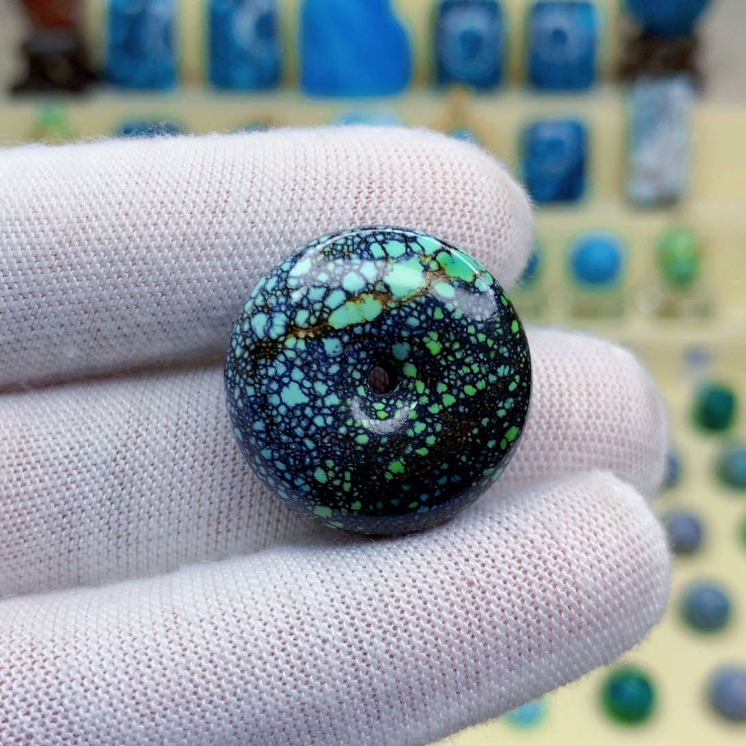 绿松石绿松石未镶嵌