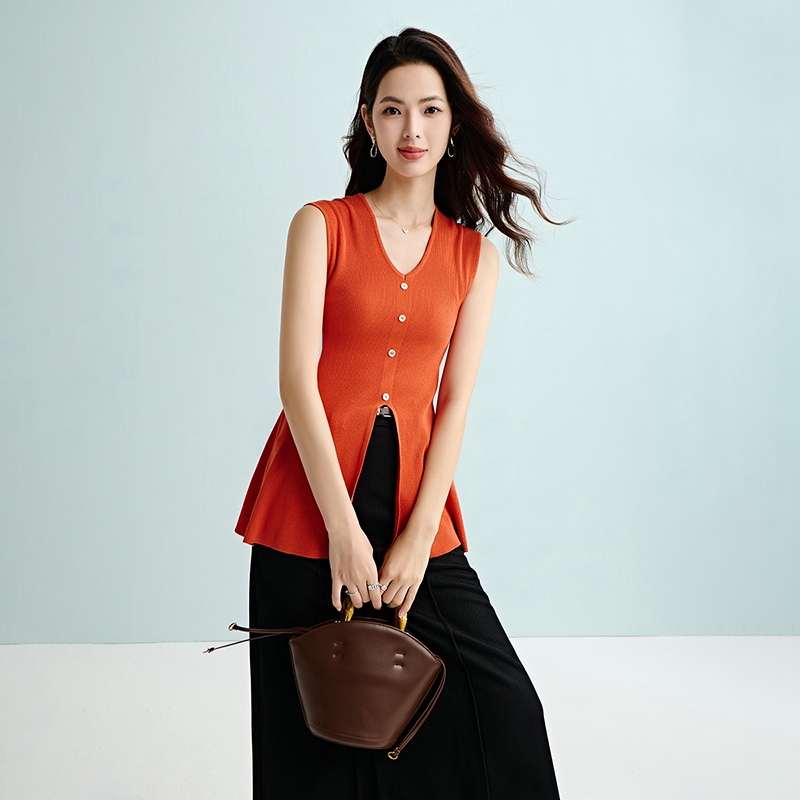 【新品】2025夏轻熟韩系无袖针织衫V领针织衫女25052117