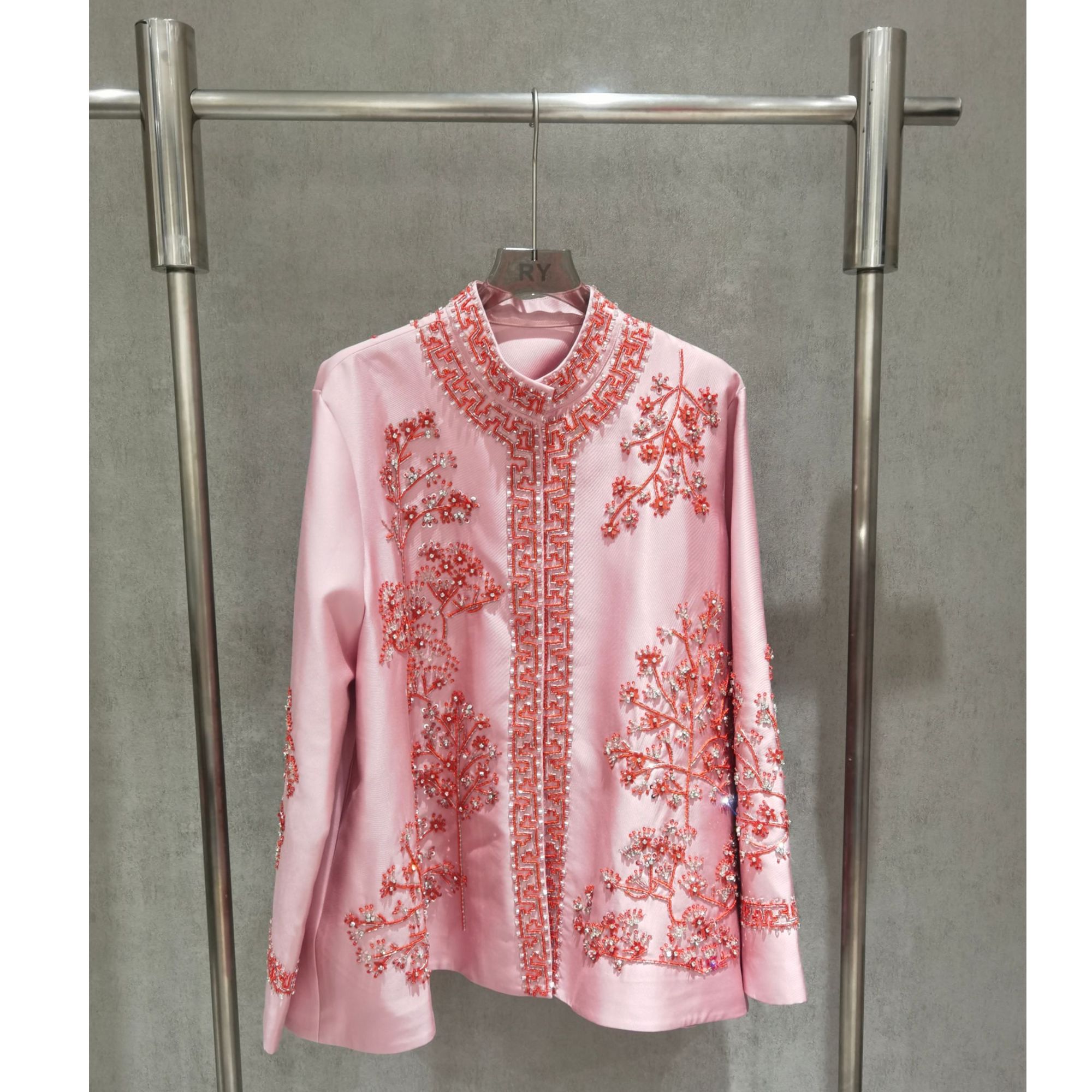RY | 重工手工刺绣钉珠外套