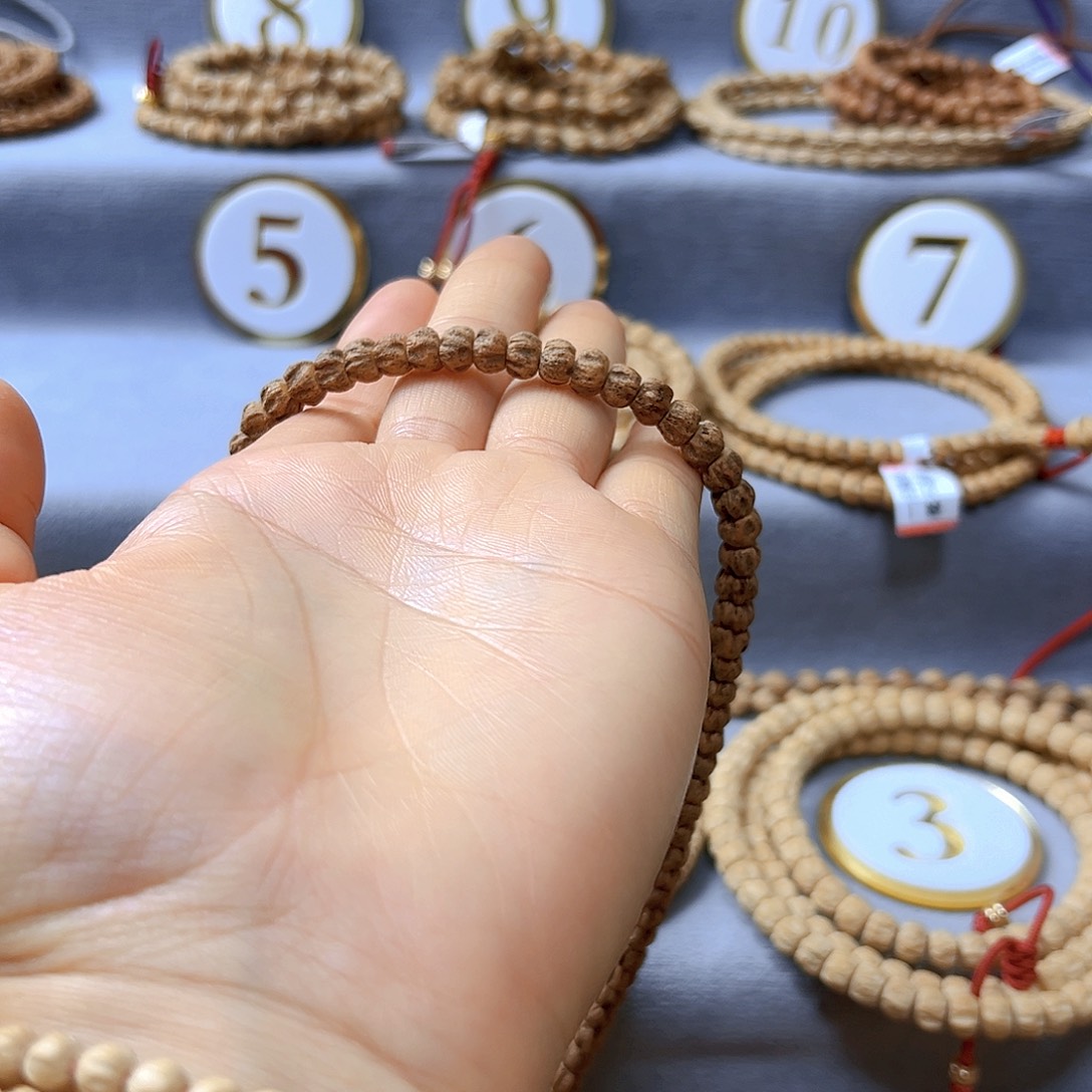 柏香籽/百香籽手串林***头