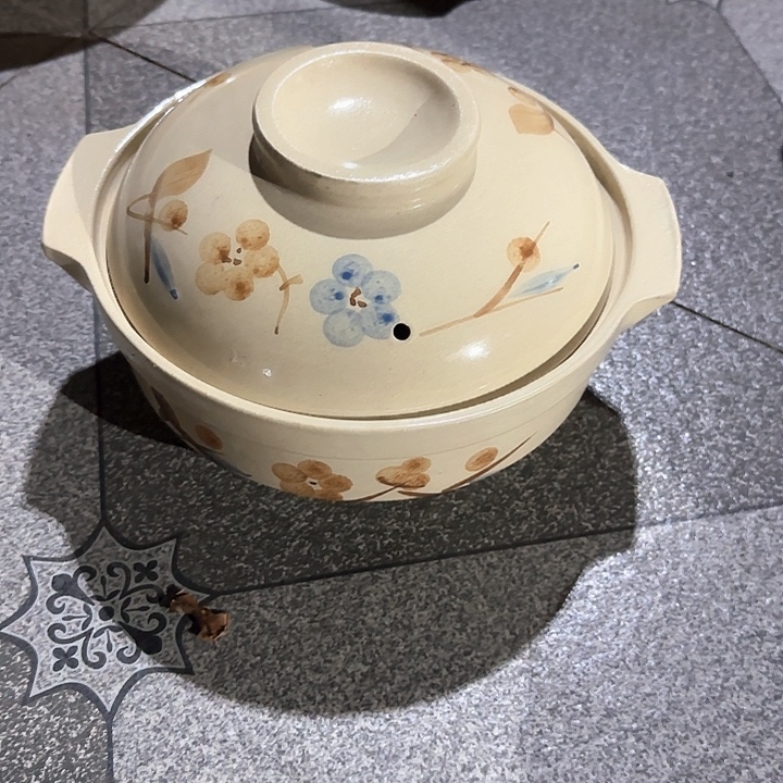 瓷片陶瓷盘子碗啥都有