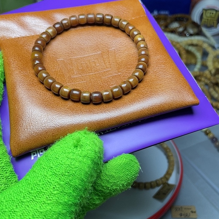 手串龙脊菩提藏红7