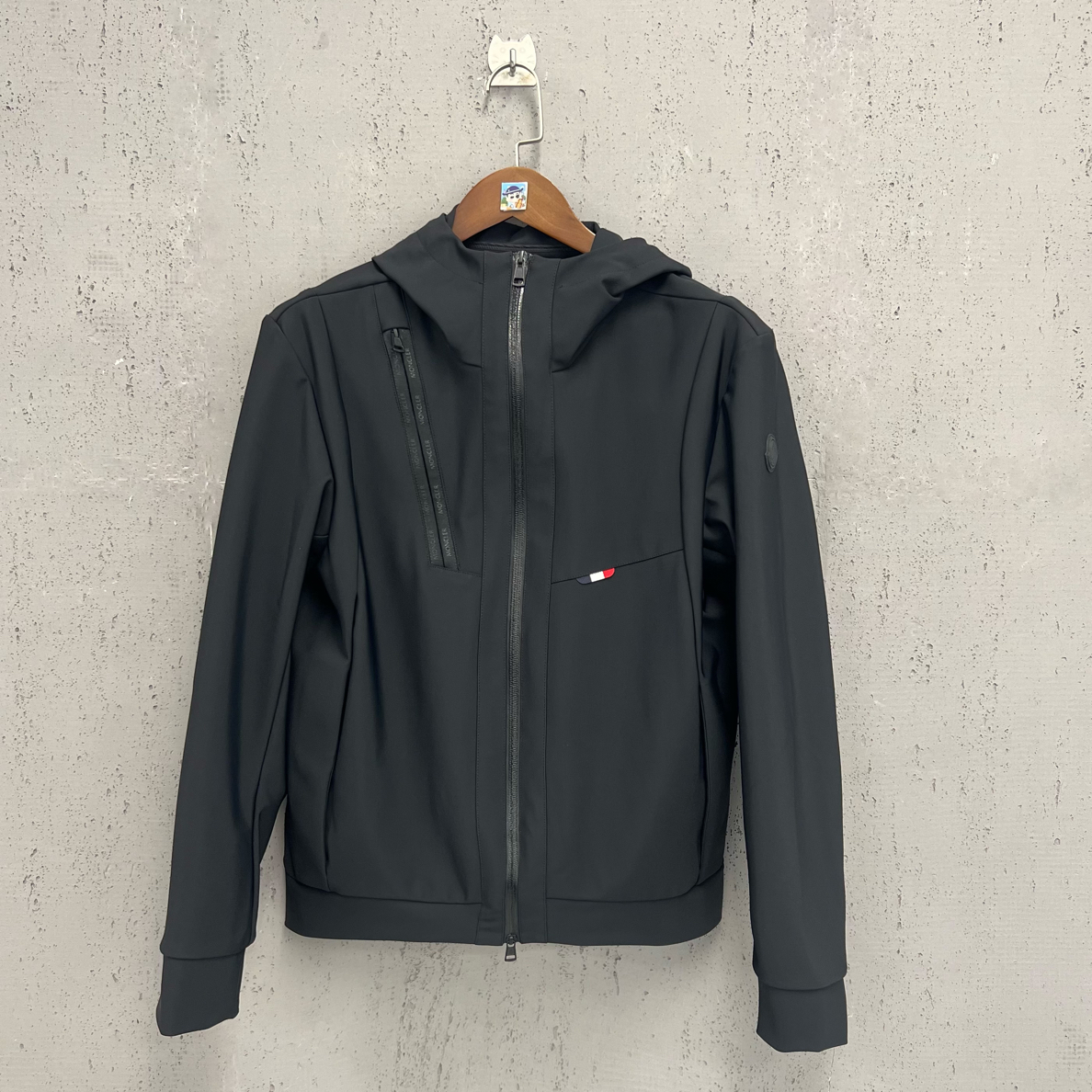 未使用 MONCLER moncler蒙口黑色高科技面料黑标冲锋衣3码