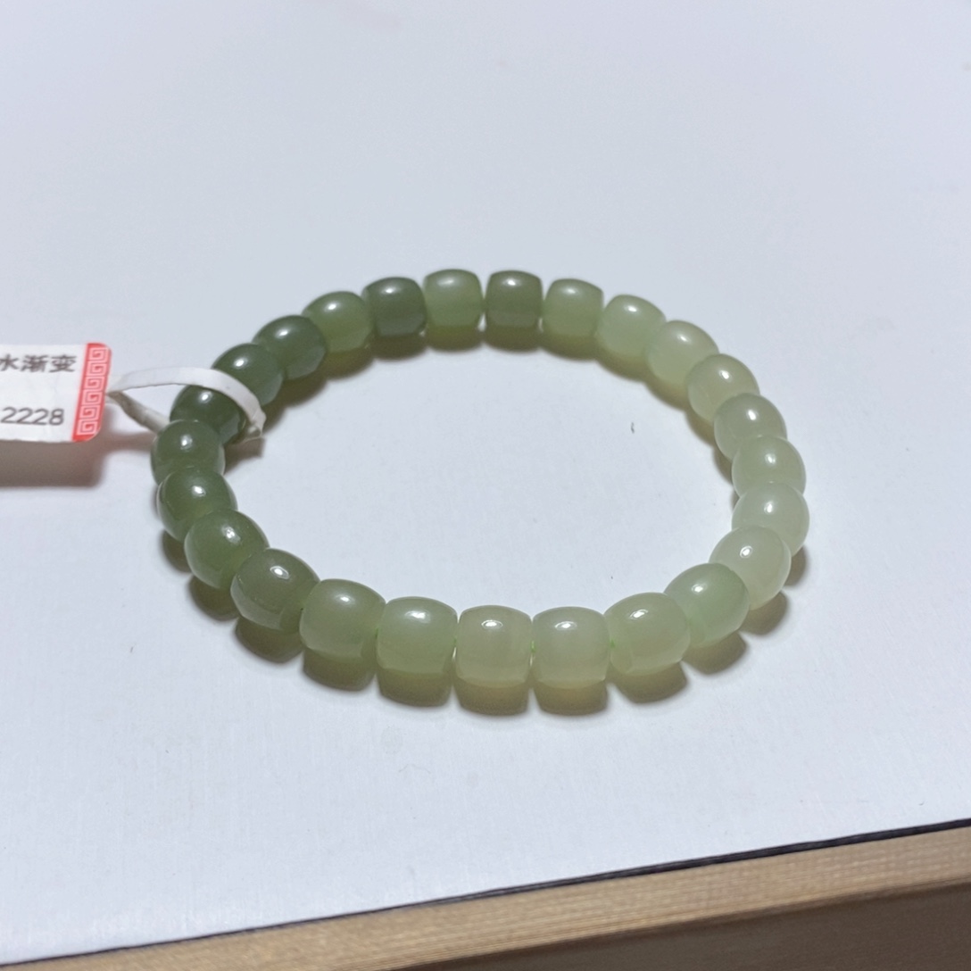 和田玉手串未镶嵌晴水渐变直切8