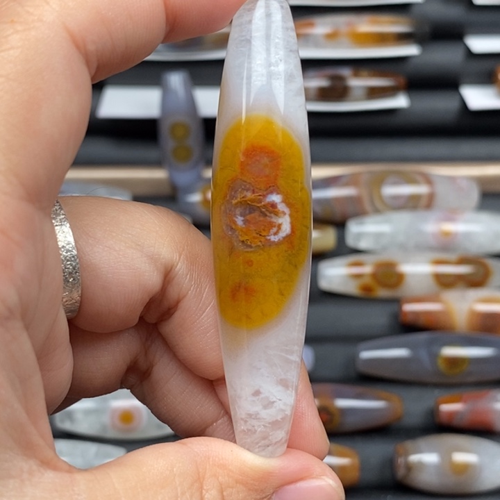 玛瑙/玉髓未镶嵌颈饰