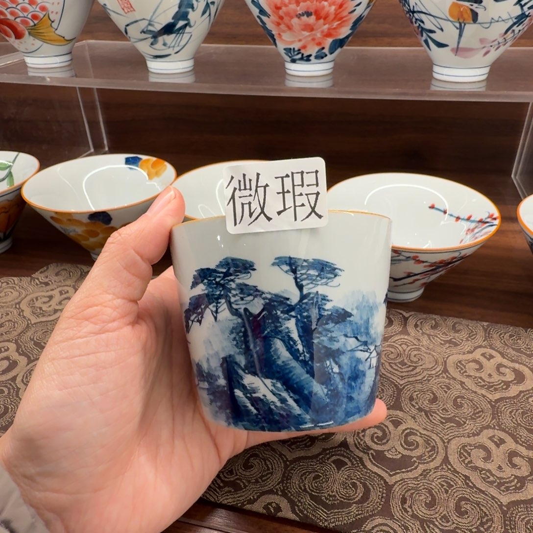 釉下手绘茶具微瑕