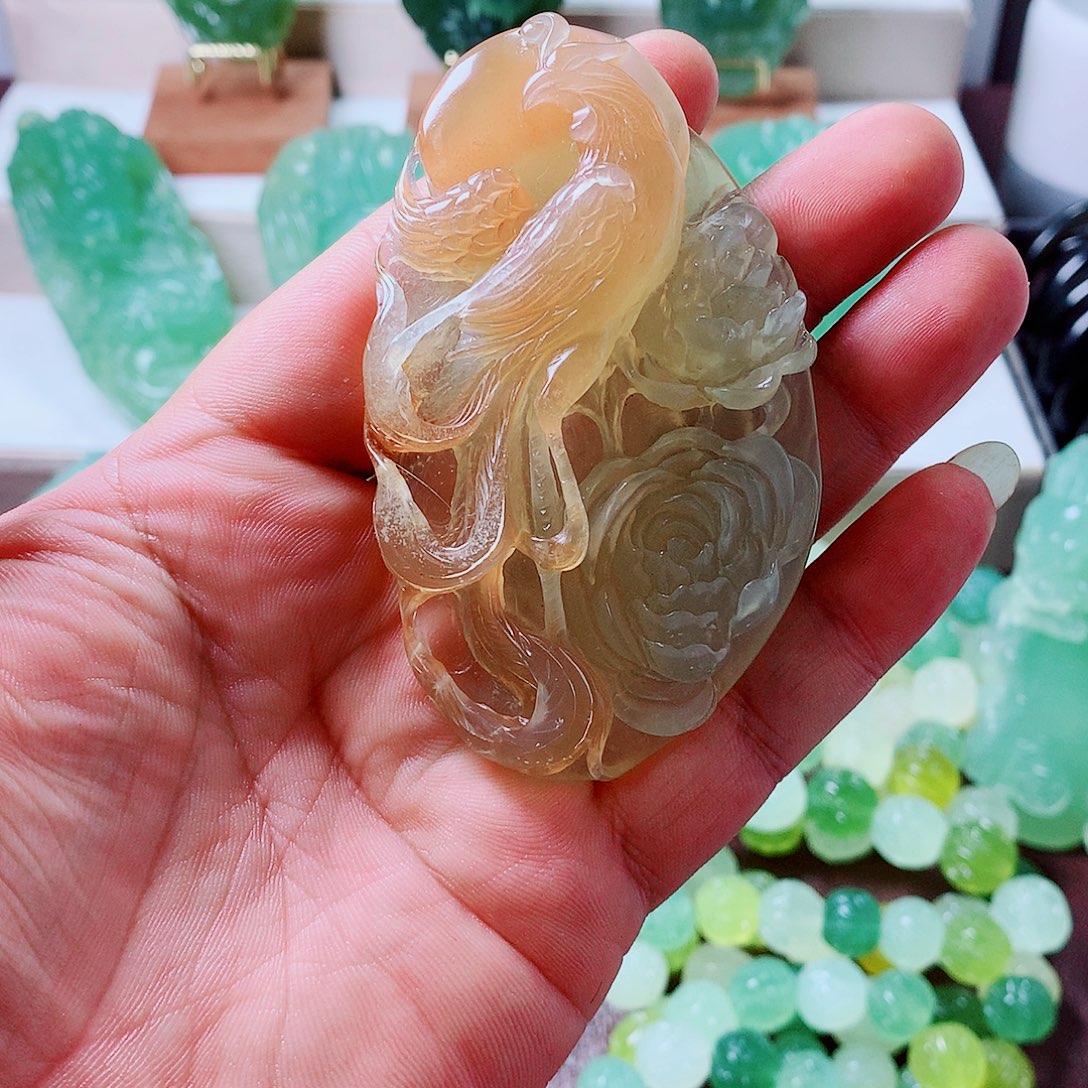 蛇纹石玉未镶嵌挂件