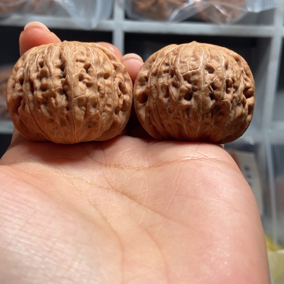 木***~文玩核桃吊坠全品38铁锤