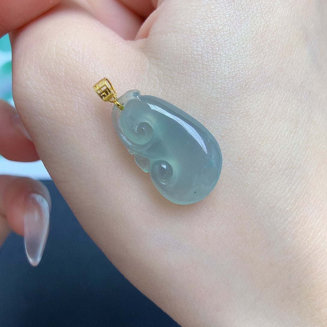 翡翠颈饰18K金镶嵌88888888888