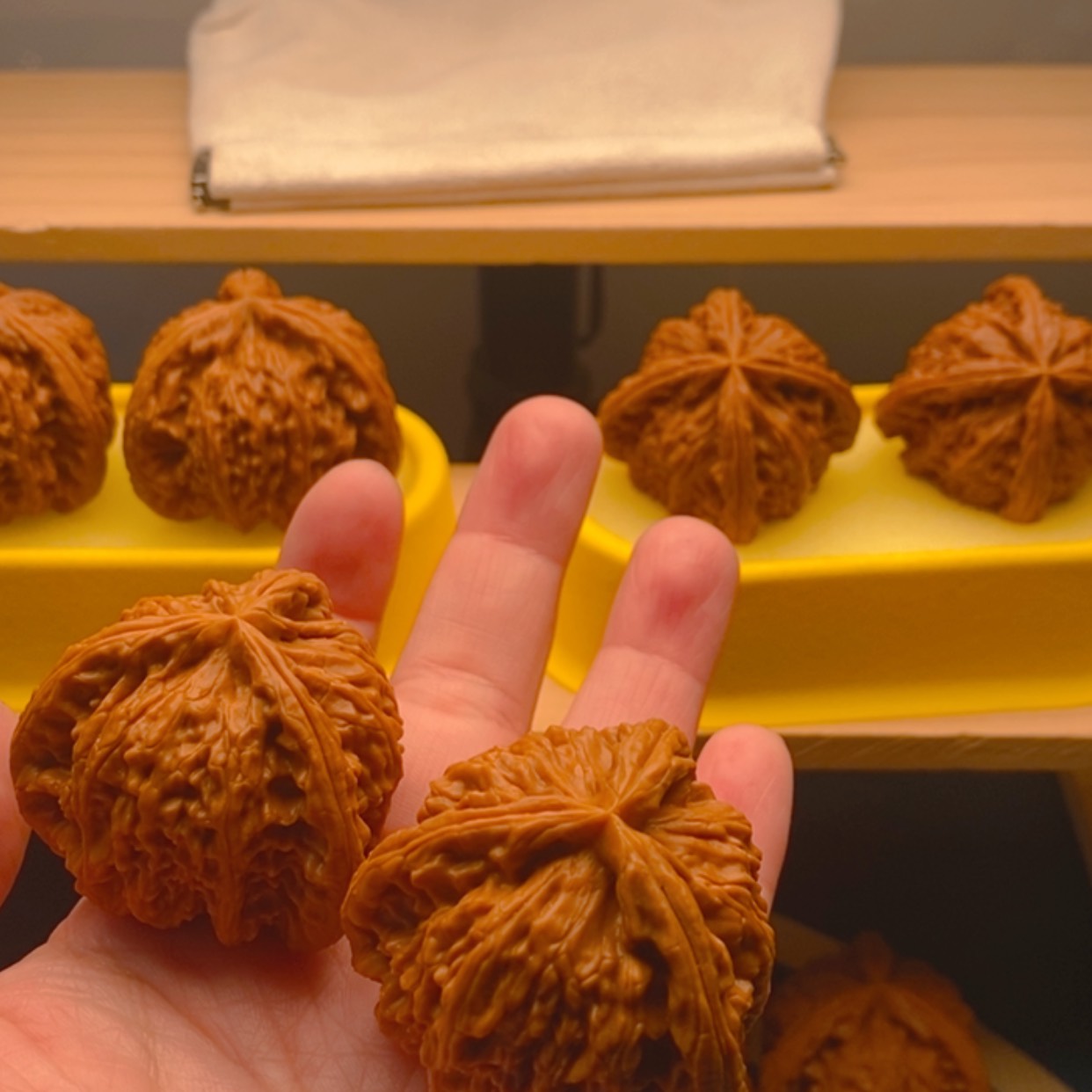 【闪购商品】嘿****i这个时候真的太好看了