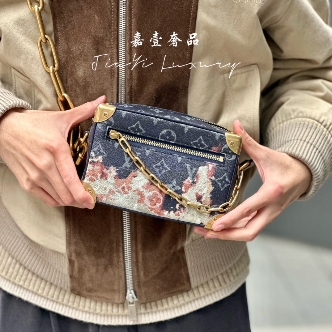 嘉壹/99新（6522） lv mini soft trunk火烧云盒子金链单肩斜挎包