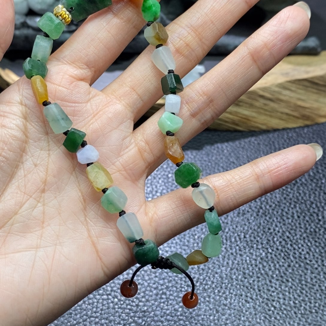 定制翡翠未镶嵌日**光