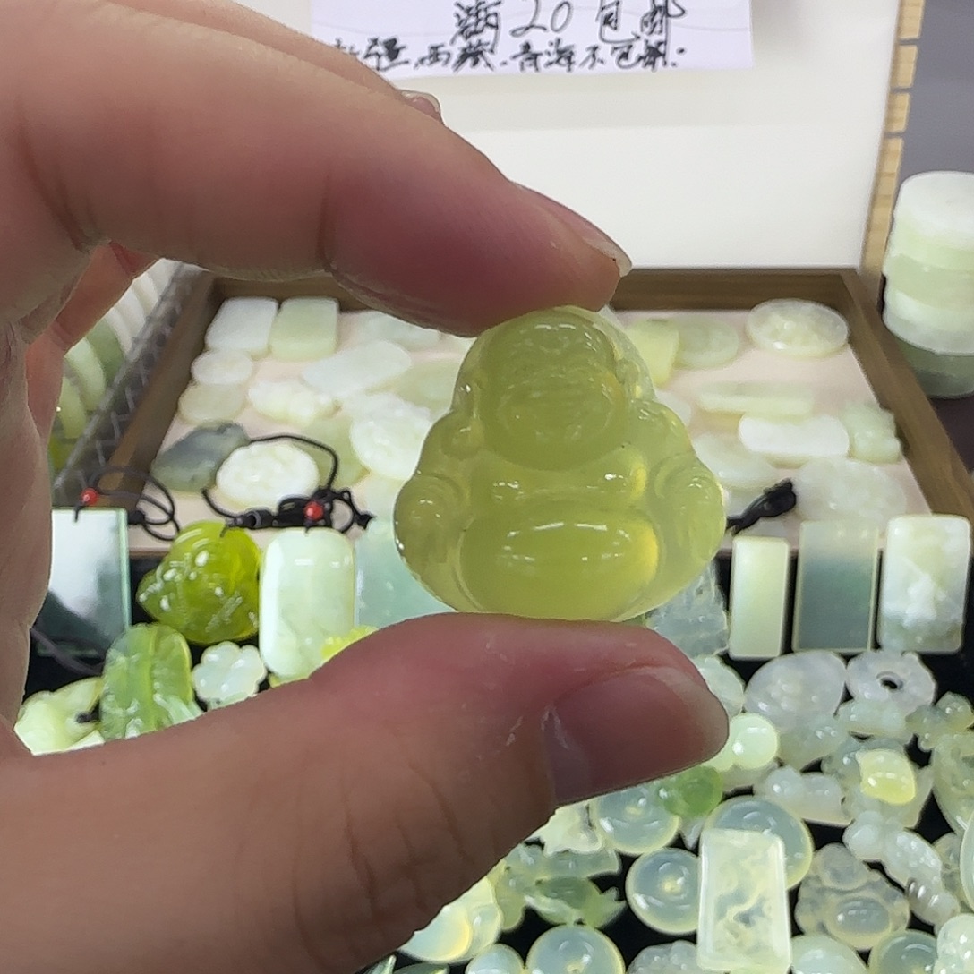 蛇纹石玉合金颈饰