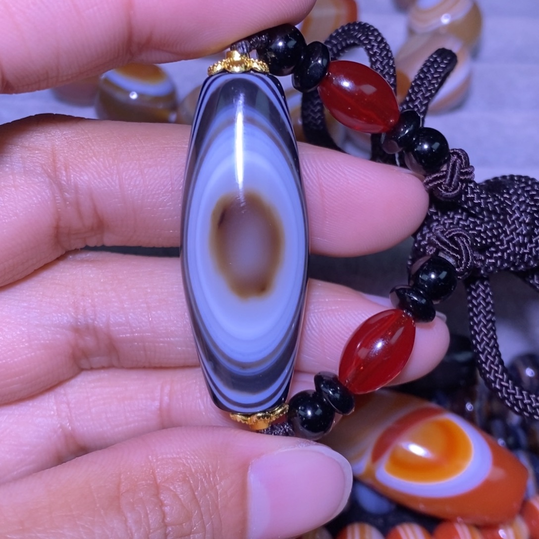玛瑙/玉髓未镶嵌颈饰