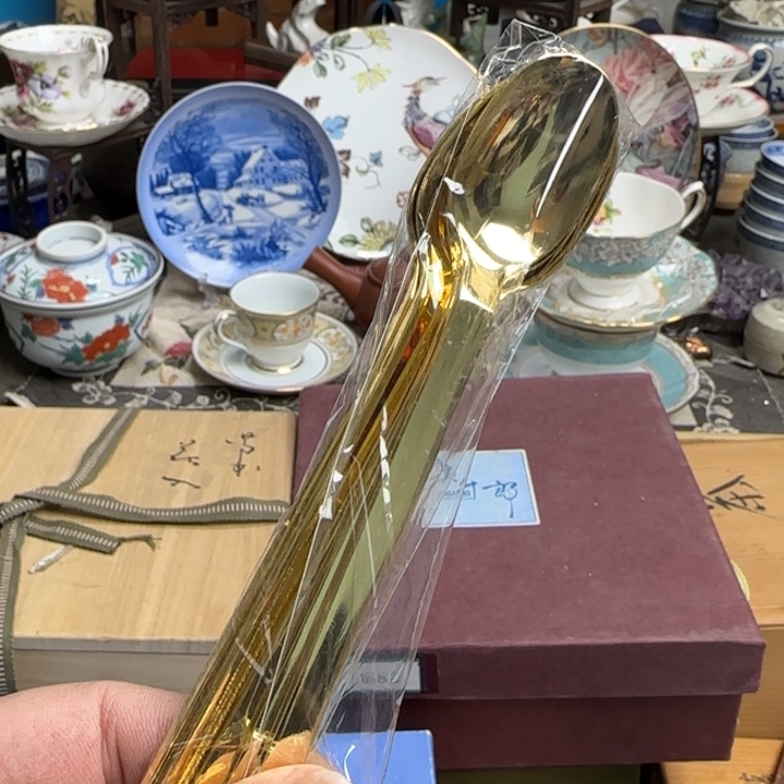 瓷片5个啊啊啊啊啊啊啊啊