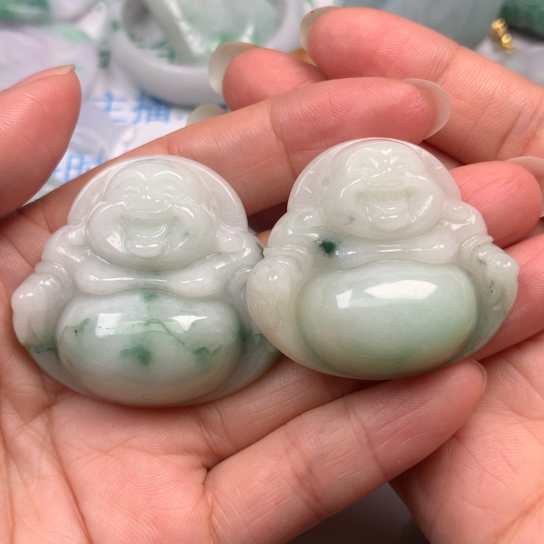 都***堰翡翠未镶嵌颈饰翡翠