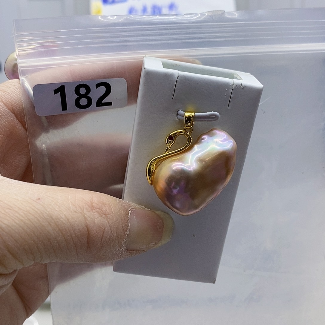 颈饰合金淡水珍珠
