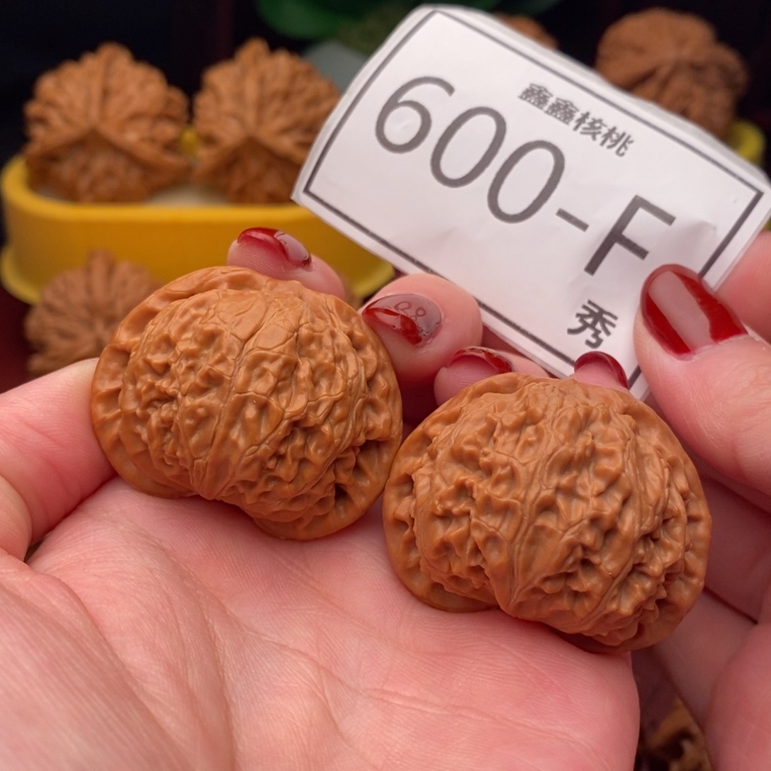 文玩核桃把件宫灯39