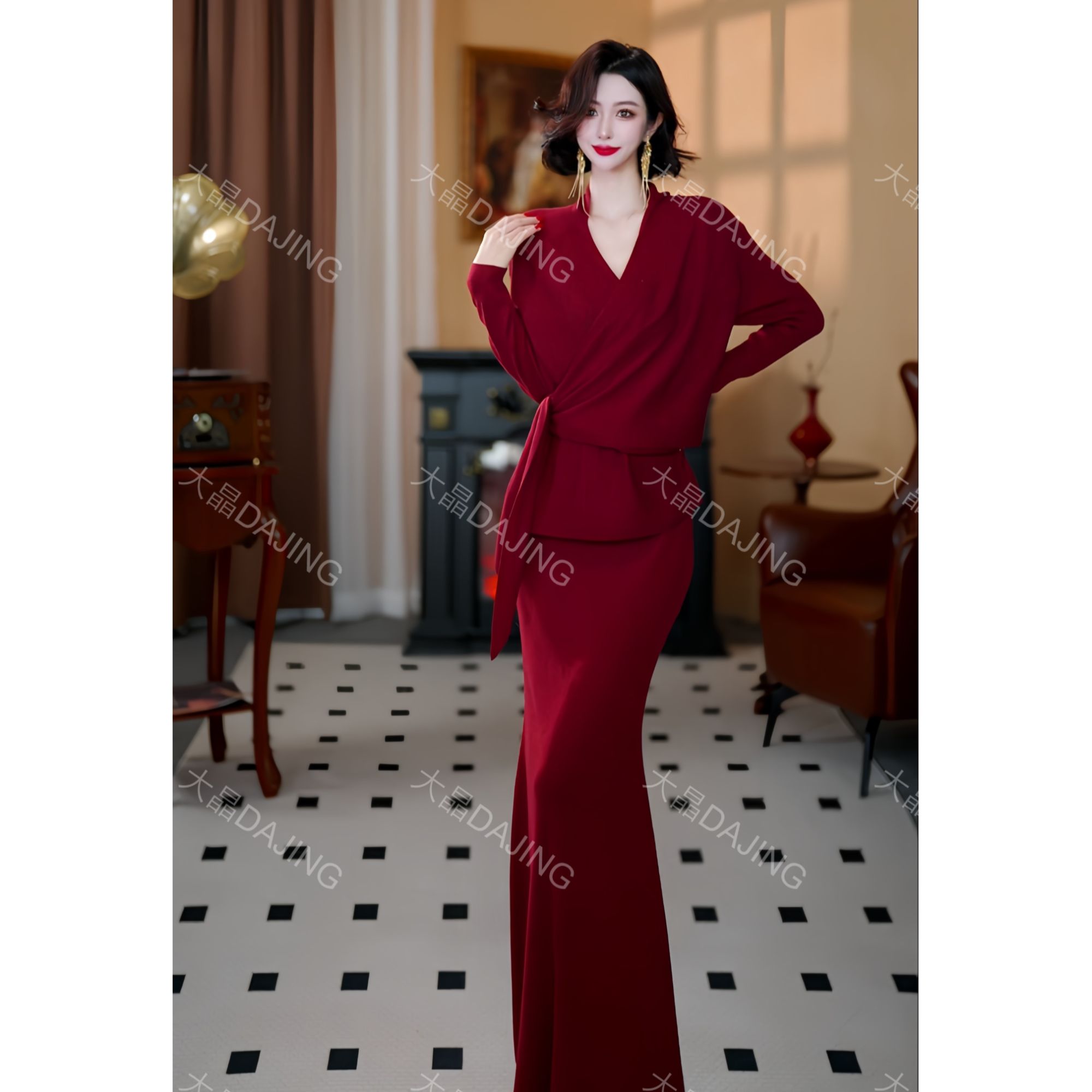【大晶定制】秋季新款针织羊毛红色飘带气质修身收腰两件套套装
