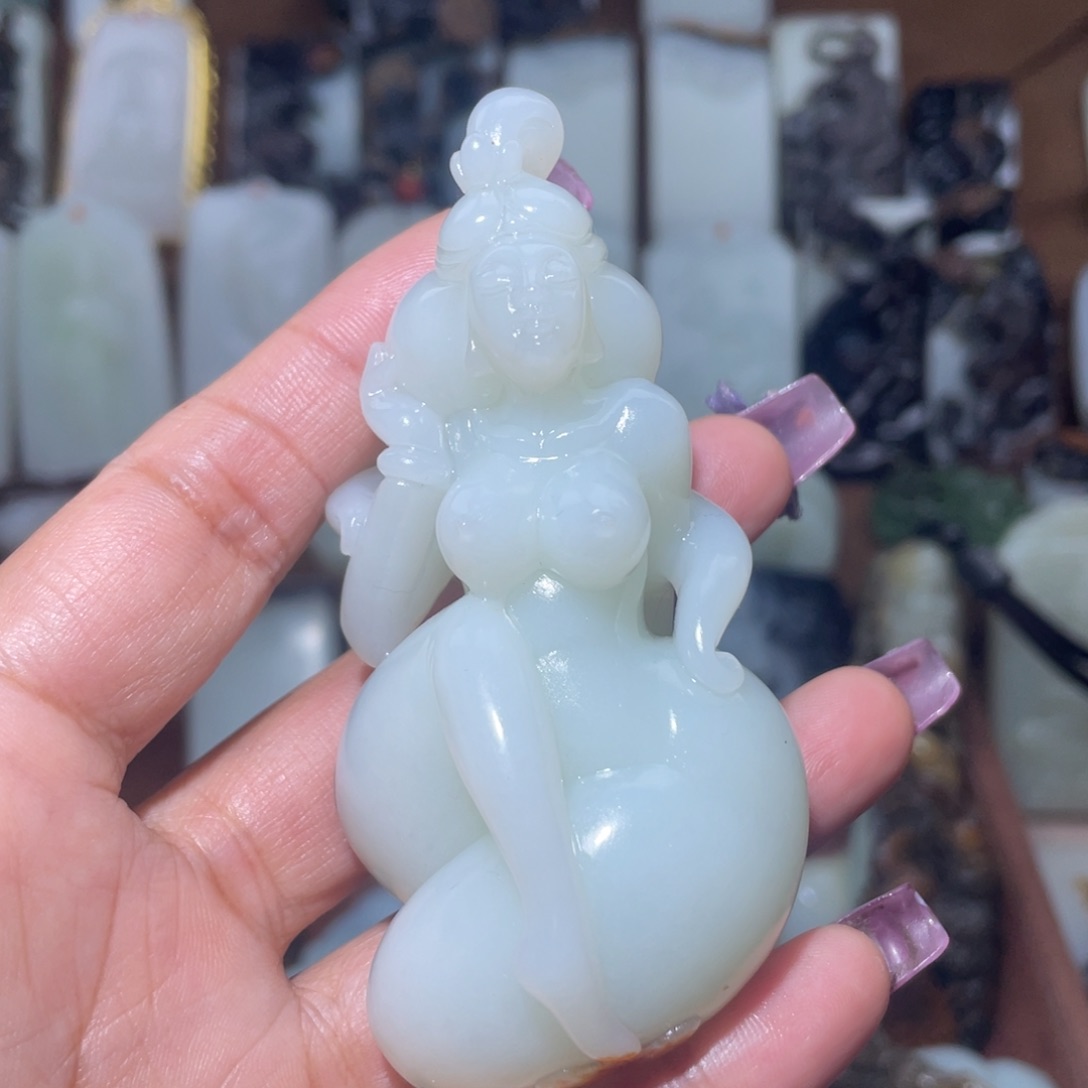 和田玉颈饰未镶嵌