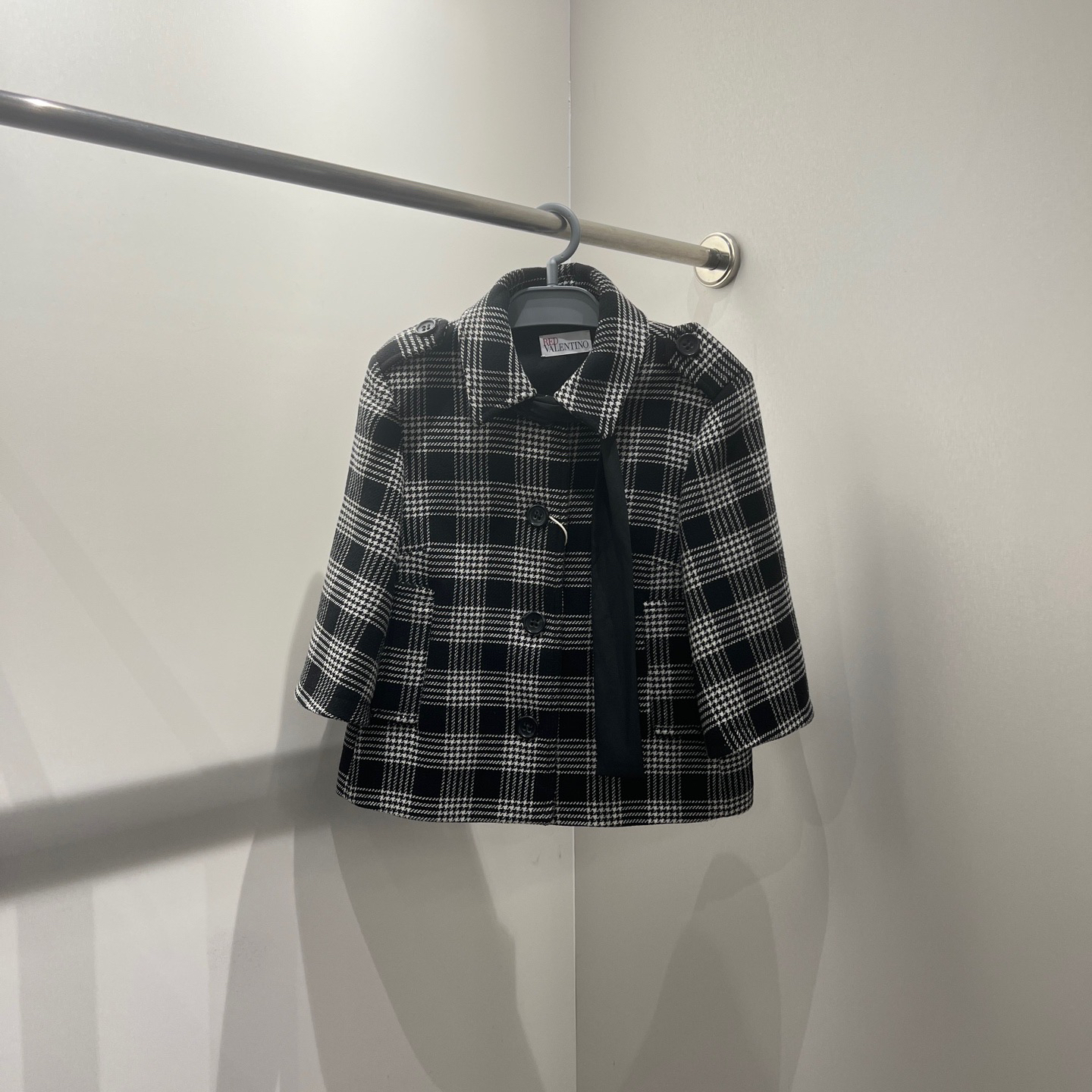 99新 Valentino/华伦天奴 aa363/黑白格子短款外套 聚酯纤维 38码
