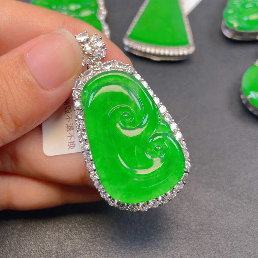 吊坠(不含链)银S925镶嵌翡翠