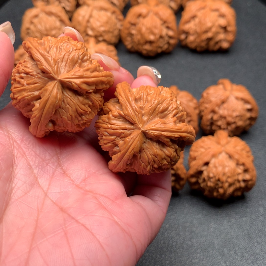 .***h手串/手链核桃白狮子三棱