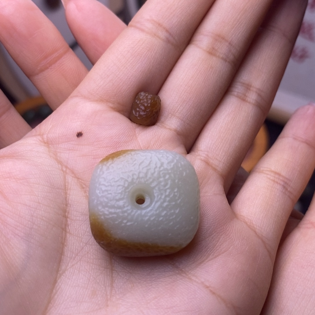 和田玉（糖玉）未镶嵌颈饰清