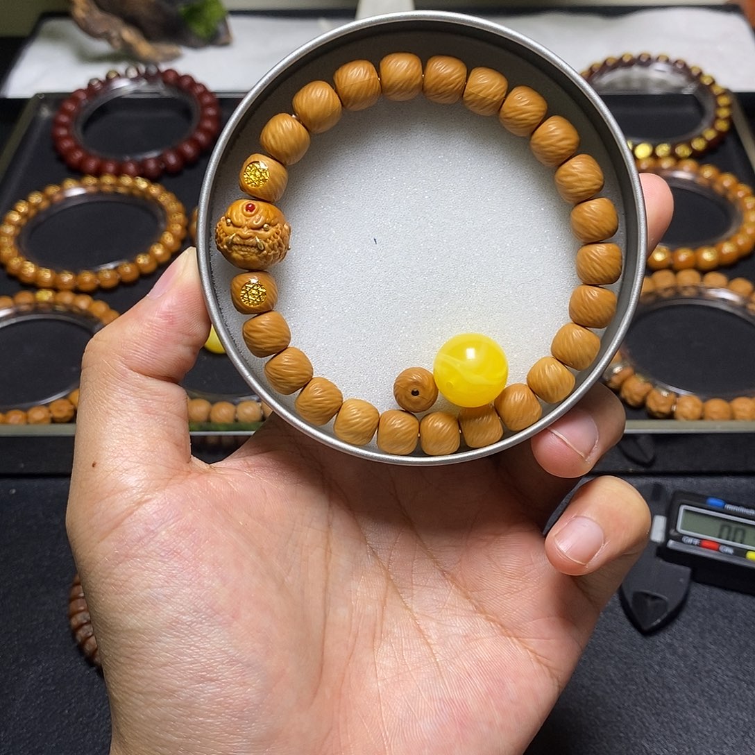 整***面手串猴头核桃恶僧精工千仞云锦尺寸9左右全品