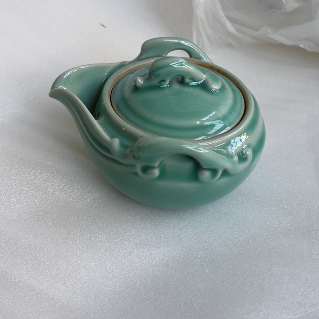 瓷片哈哈哈哈哈哈哈哈哈哈哈