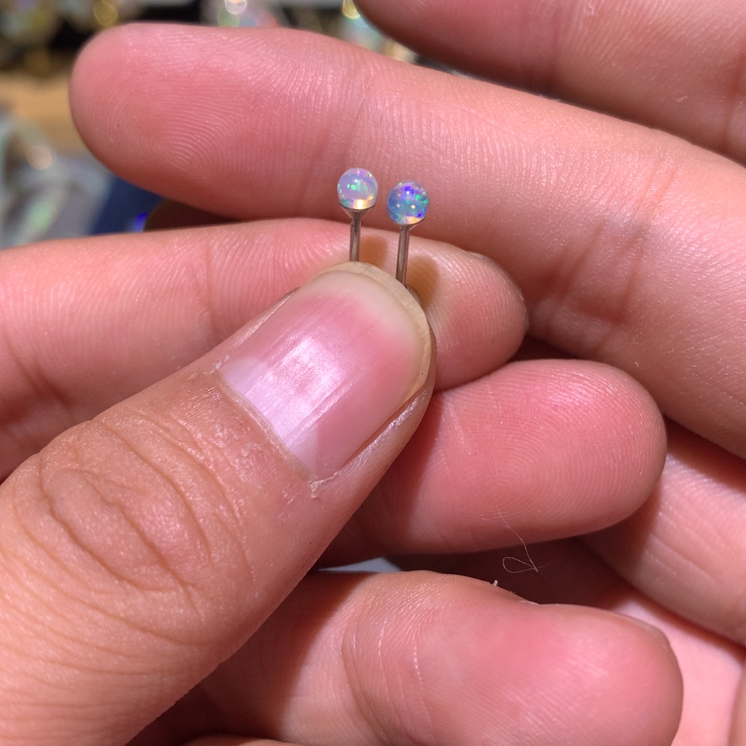 欧泊钛钢欧泊耳钉