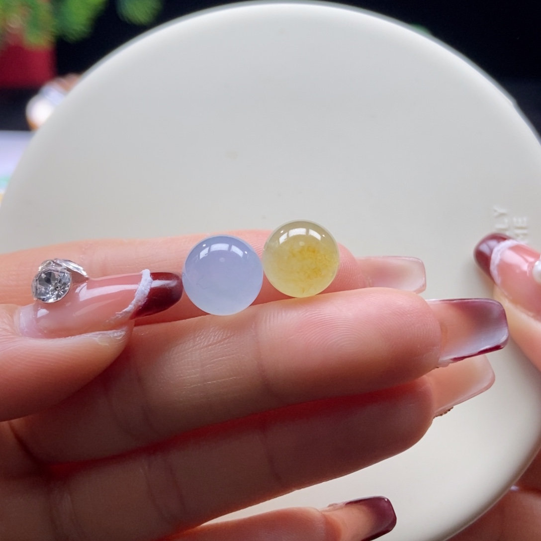 翡翠散珠翡翠冰色珠2颗