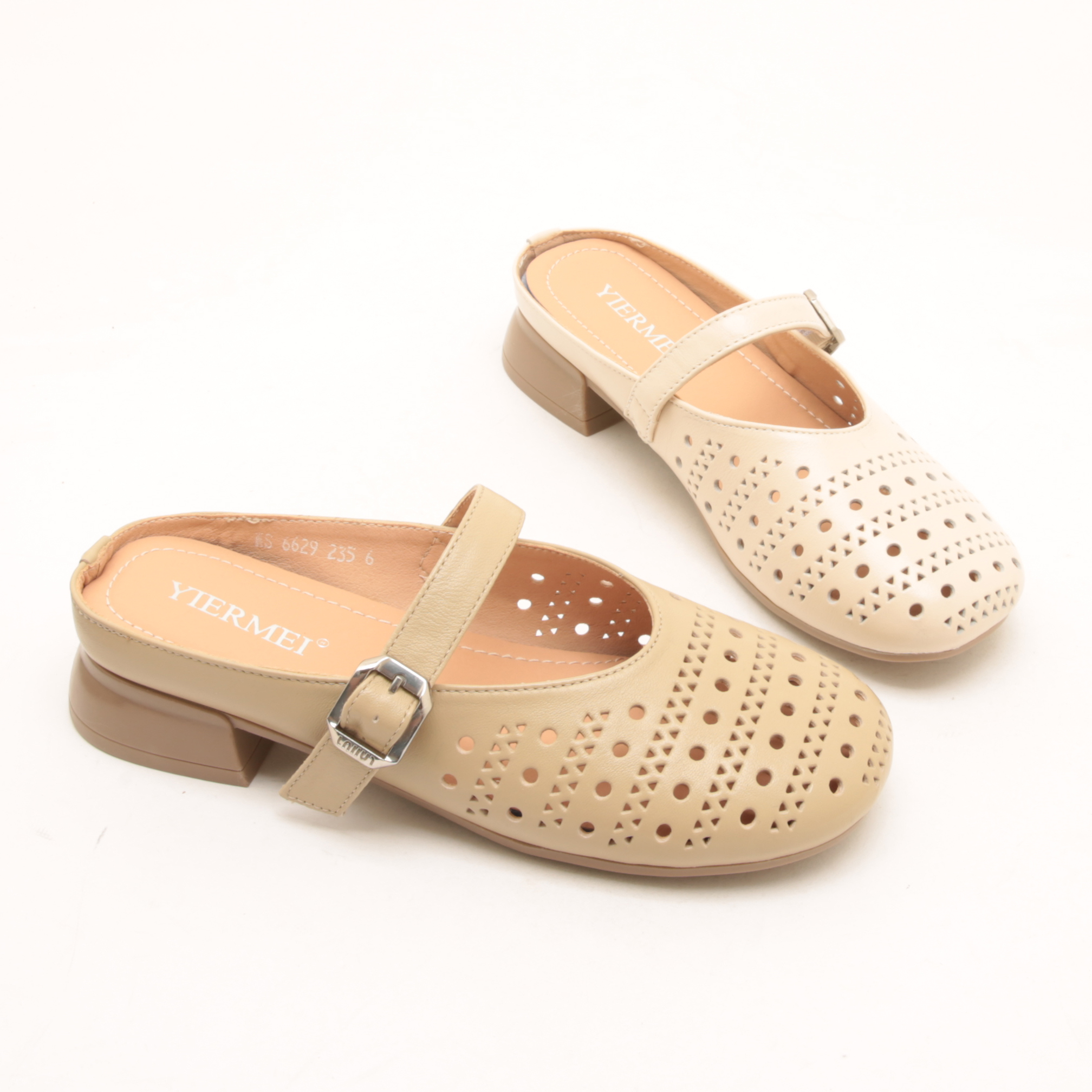 6534夏季新款舒适软底包头拖鞋女外穿洞洞半拖复古镂空凉拖鞋